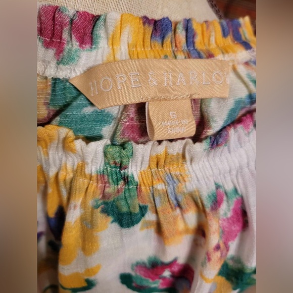 👚5for$15🕶️ Hope & Harlow top. - Picture 2 of 4